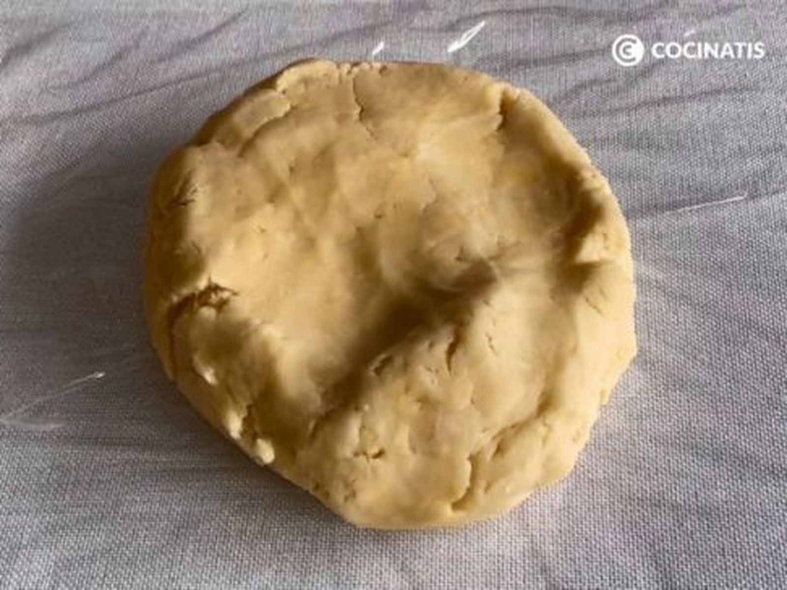 Preparamos la masa quebrada casera Preparamos la masa quebrada casera