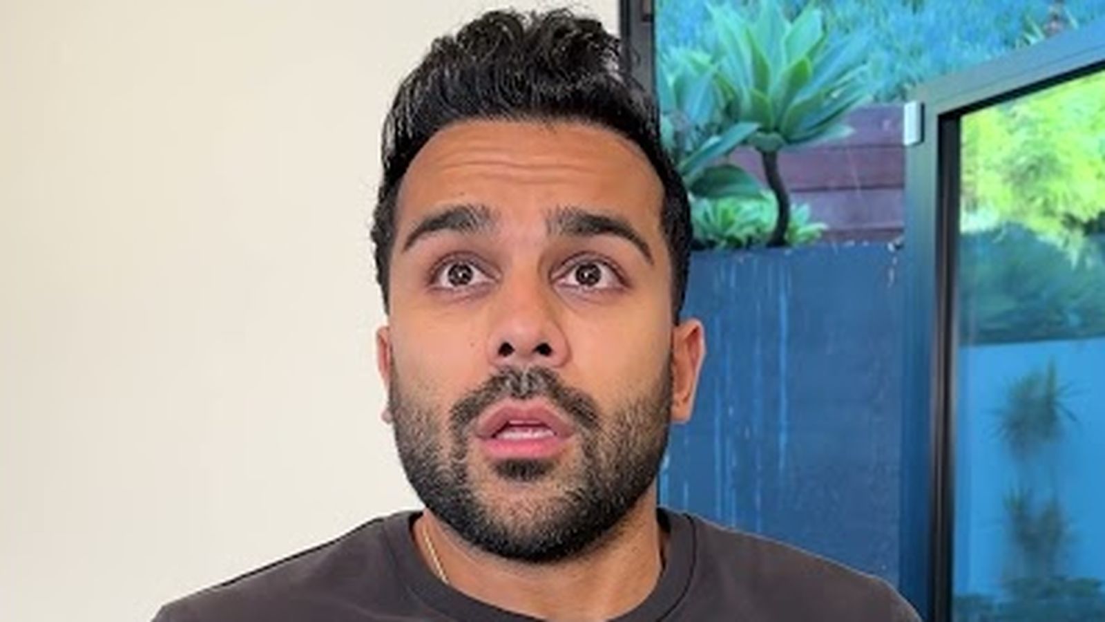 creators can now generate high-quality video clips with #DreamScreenAI and Veo 2 in YouTube Shorts creators can now generate high-quality video clips with #DreamScreenAI and Veo 2 in YouTube Shorts