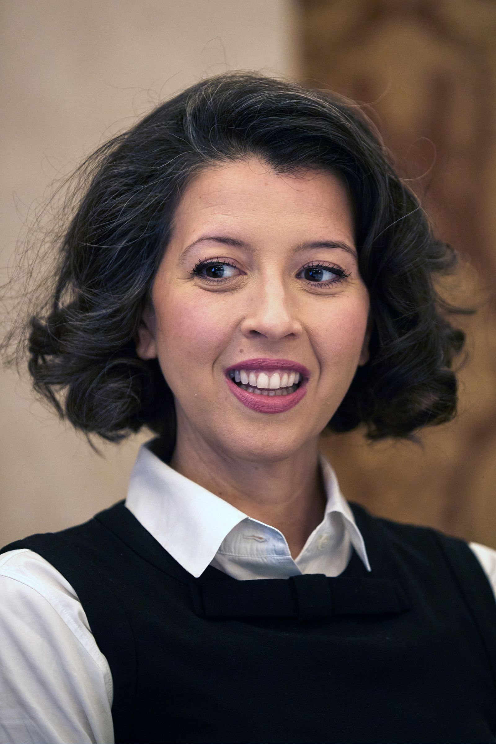 La soprano norteamericana Lisette Oropesa, una de las grandes voces líricas de hoy, durante un encuentro con la prensa este viernes en el Teatro Real Encuentro con la prensa de la soprano norteamericana Lisette Oropesa en el Teatro Real con motivo del concierto que ofrecerá en este espacio el 30 de marzo. EFE / Miguel Osés La soprano norteamericana Lisette Oropesa, una de las grandes voces líricas de hoy, durante un encuentro con la prensa este viernes en el Teatro Real Encuentro con la prensa de la soprano norteamericana Lisette Oropesa en el Teatro Real con motivo del concierto que ofrecerá en este espacio el 30 de marzo. EFE / Miguel Osés