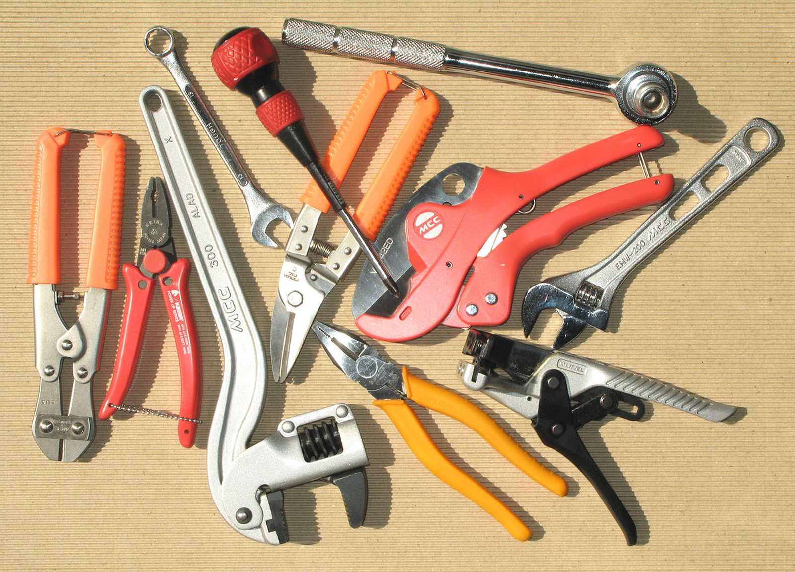 1200px Hand tools 1200px Hand tools