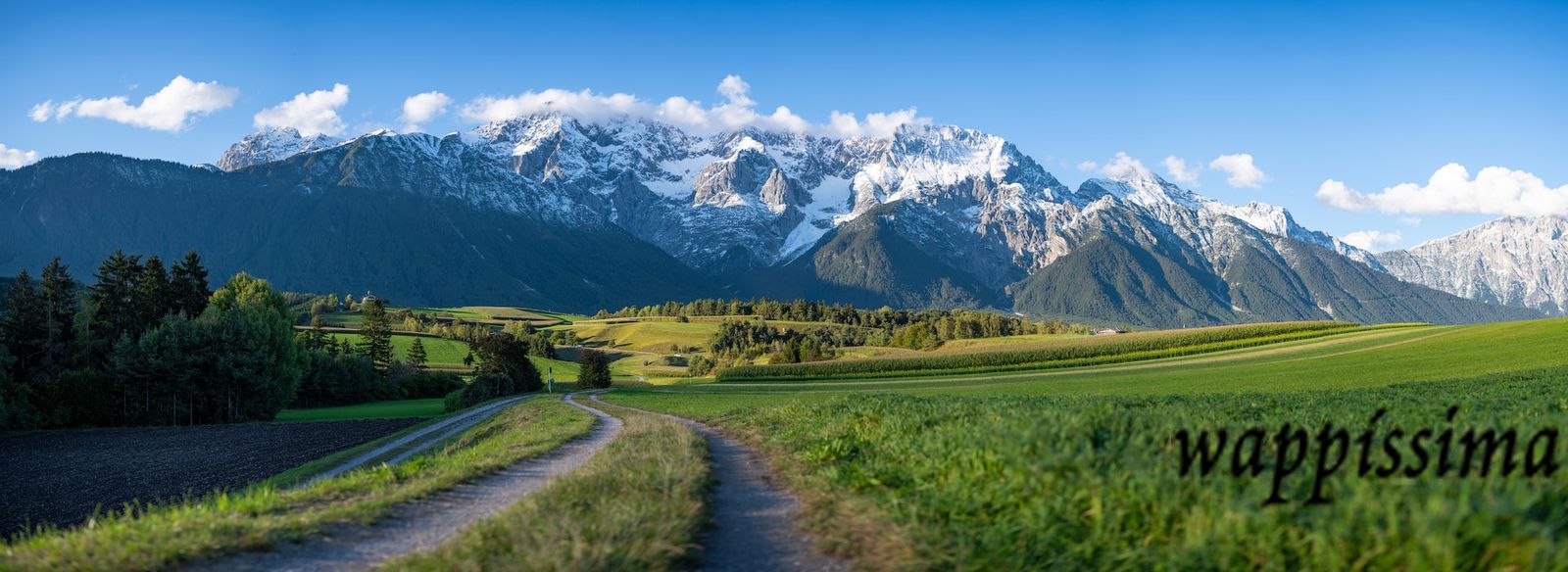 Foto test marca de agua logo peque Foto test marca de agua logo peque