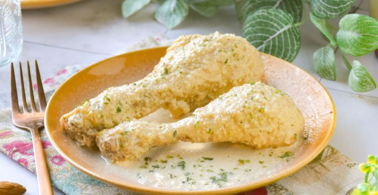 pollo en salsa de almendras 749x388x80xX