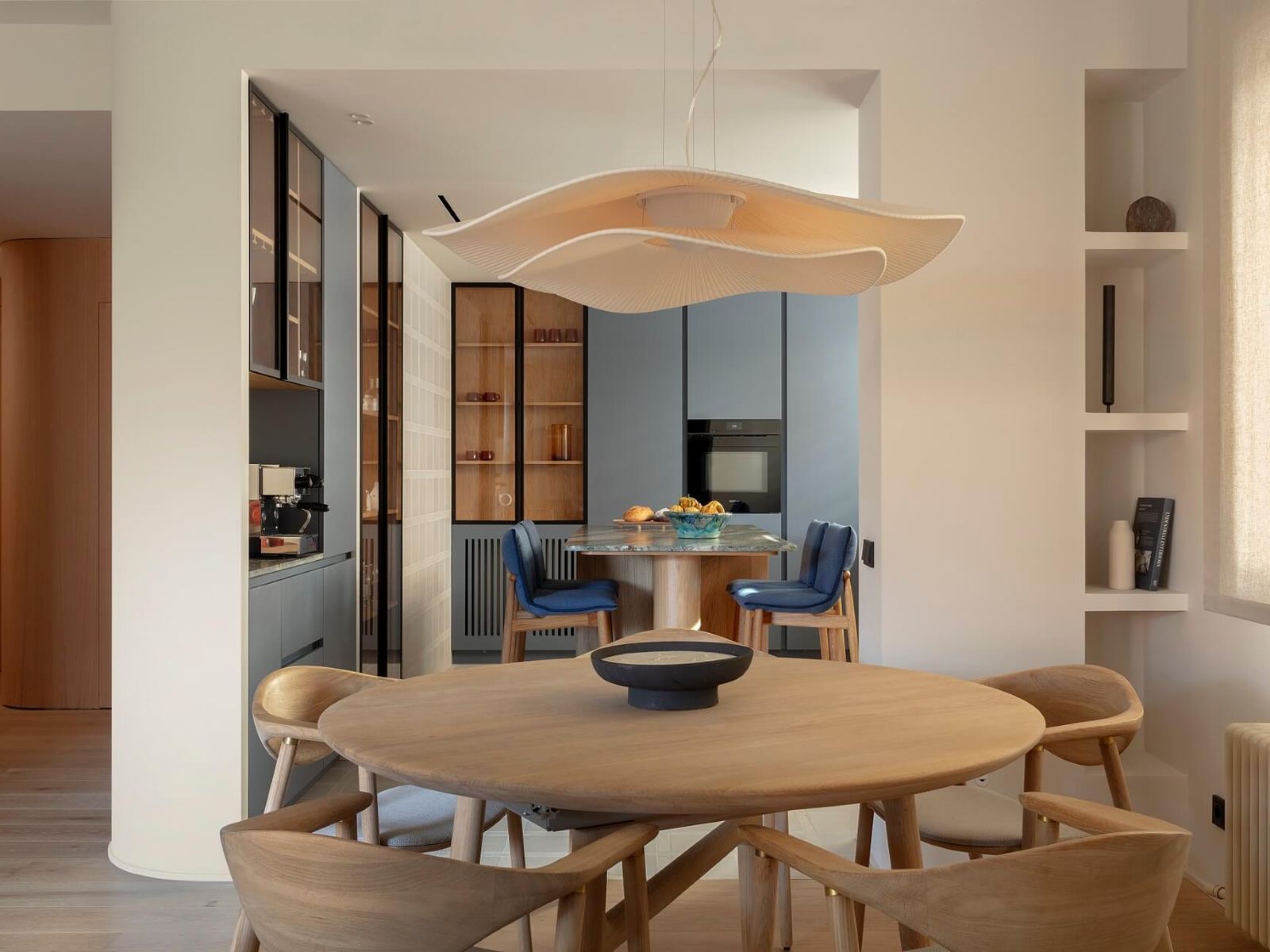 Comedores modernos separados sin paredes 02-0G6A7785_01-Personalizado.jpg