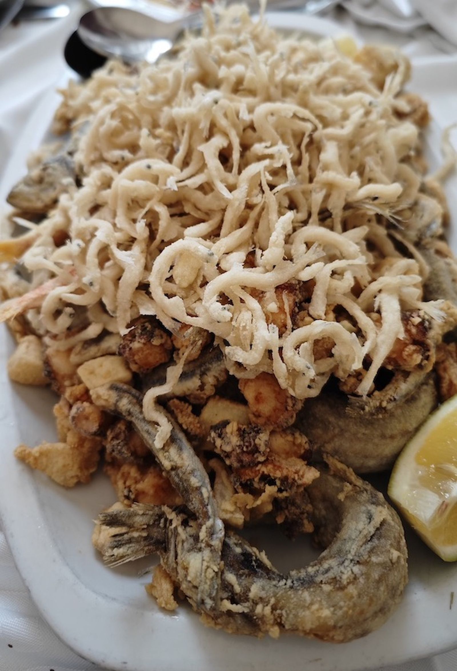 malaga-gastronomia-pescaito-frito.jpg