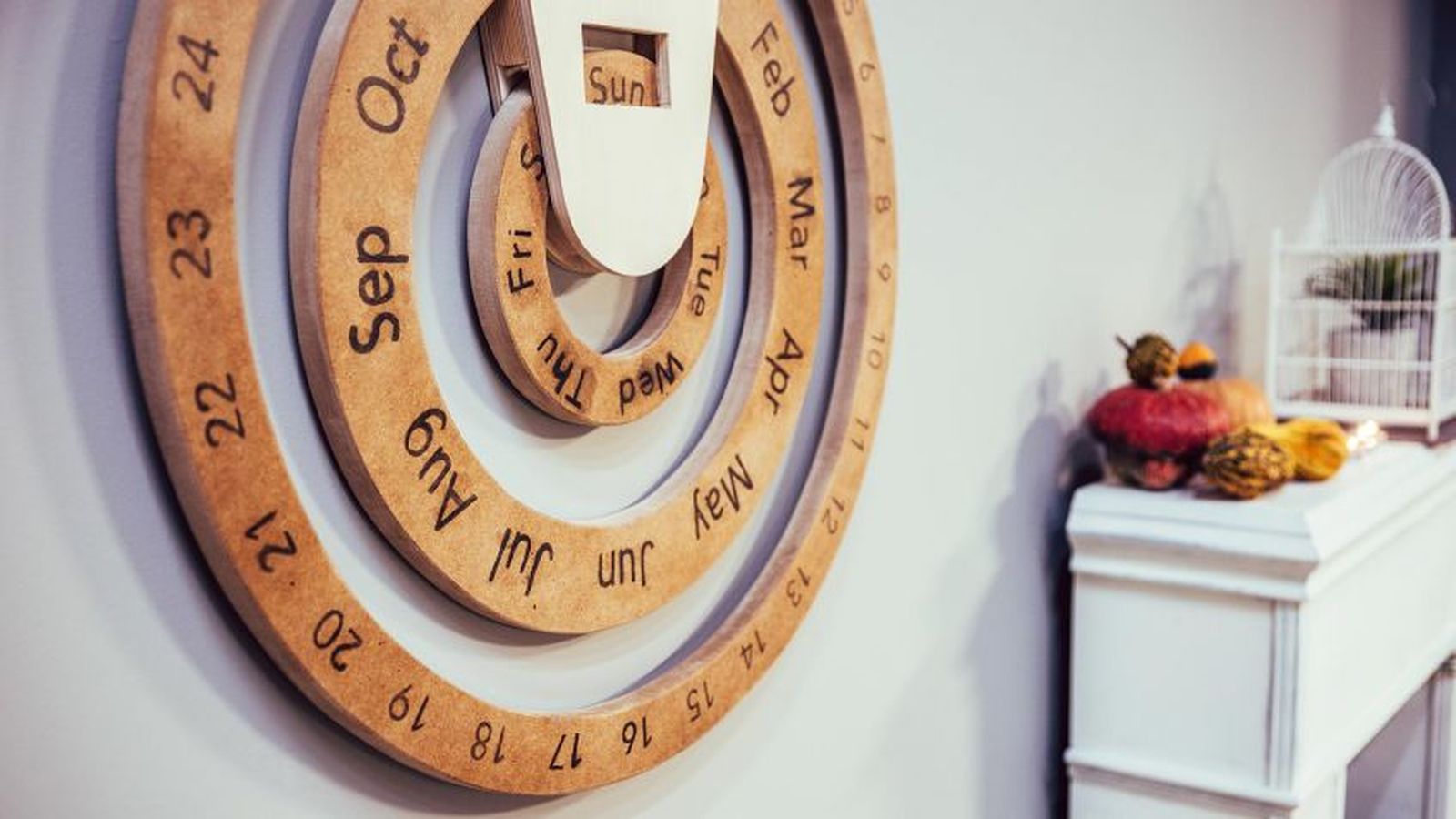 Cómo hacer un calendario giratorio