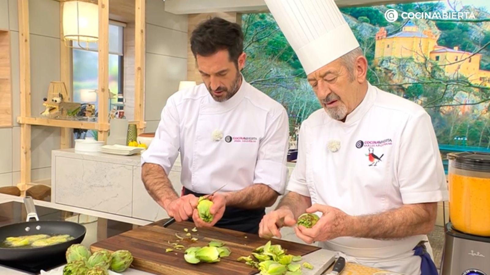 Alcachofas con romesco