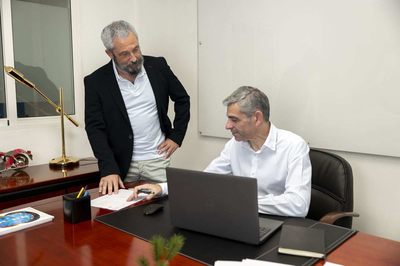 El director de Gravitad y CEO de Cognitfy, Francisco Carballo, sentado en su despacho de Las Palmas de Gran Canaria.