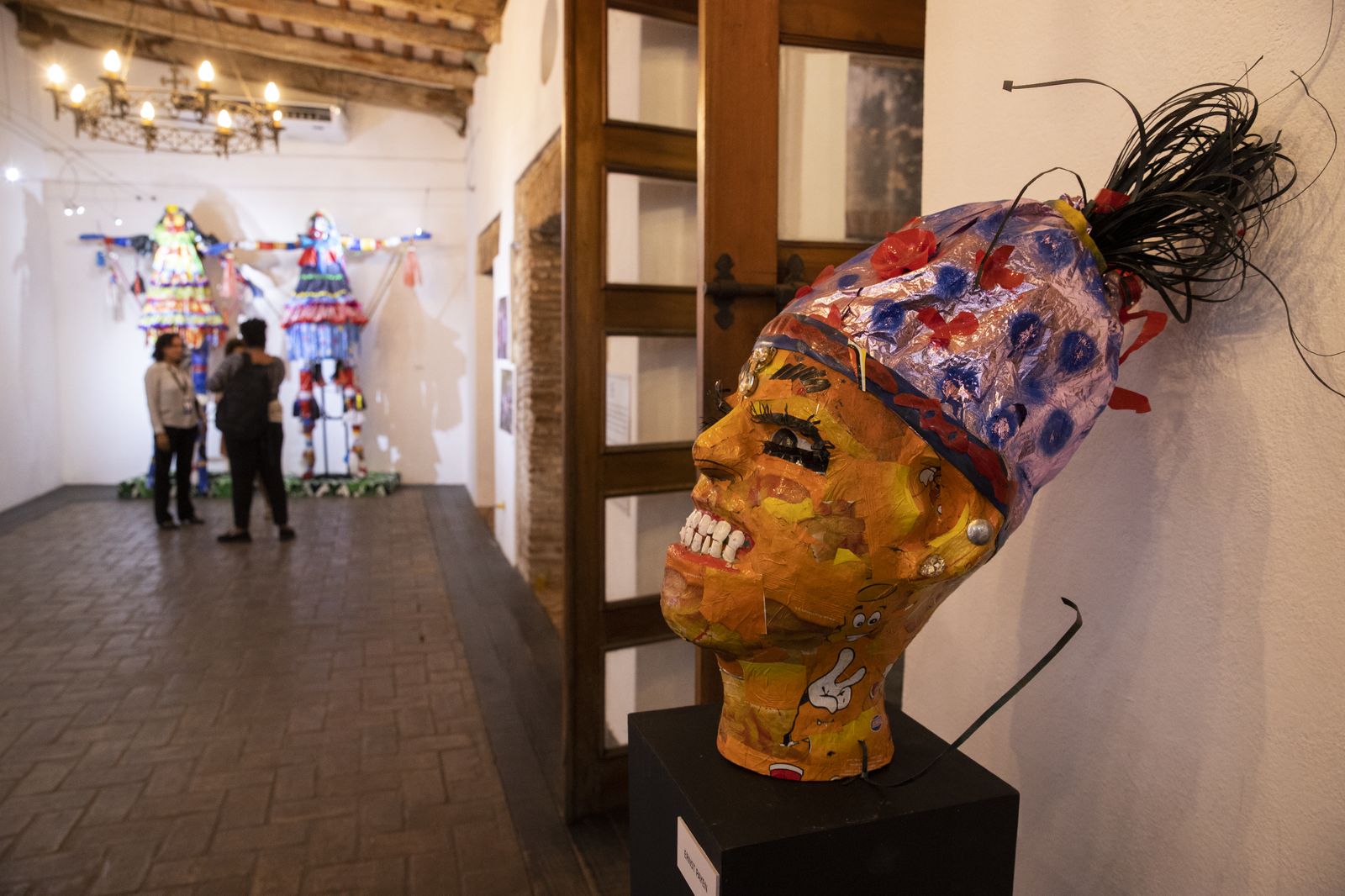 Fotografia d'una obra exposada al projecte Diàleg Cultural Binacional, avui, a Santo Domingo (República Dominicana). Artistes de diverses disciplines de la República Dominicana i Haití estan immersos en el projecte Diàleg Cultural Binacional, presentat aquest dijous a Santo Domingo, que té com a objectiu enfortir el coneixement mutu i la cooperació en matèria artística i mediambiental. EFE/ Orlando Barría