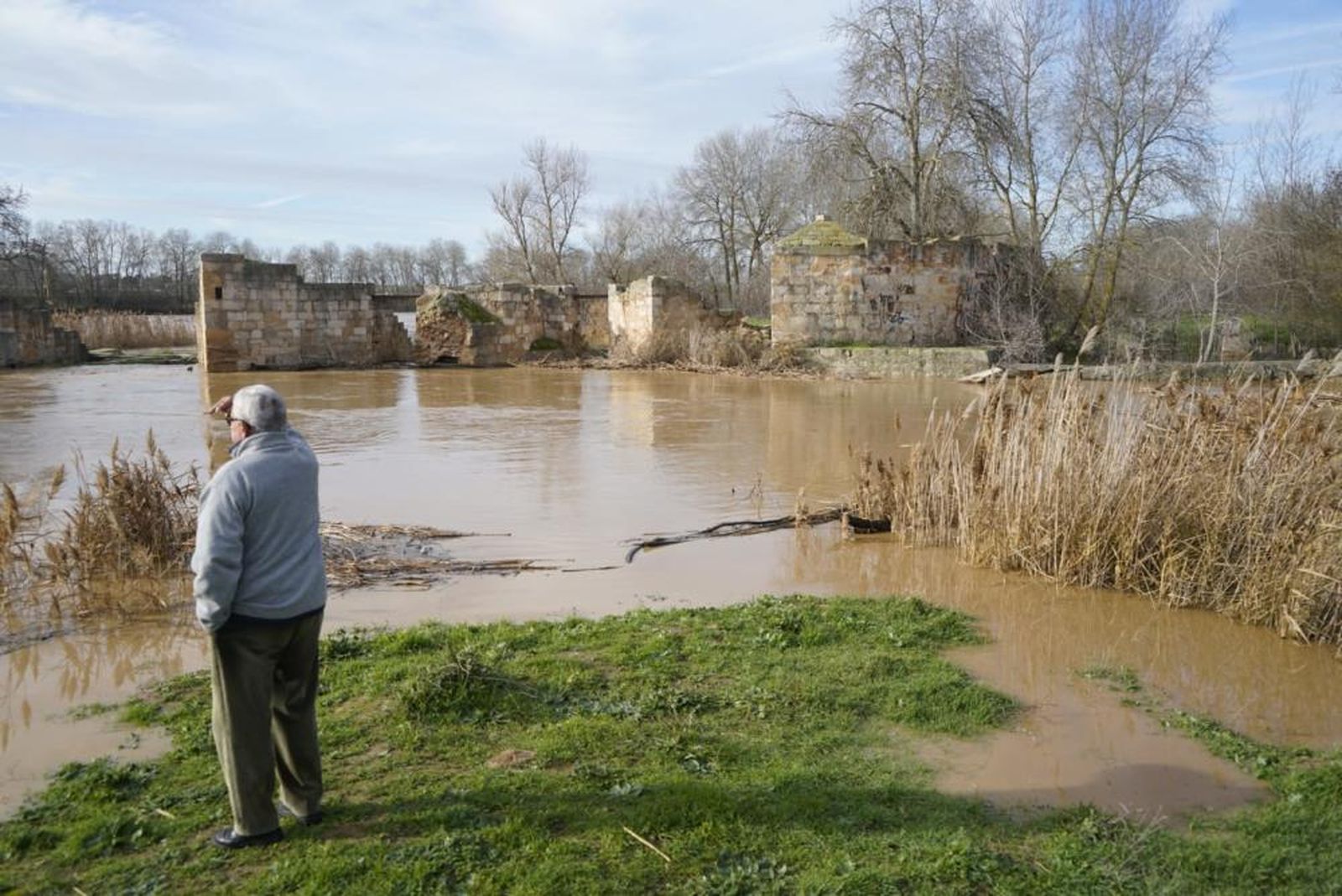 Crecida del río Duero a su paso por Zamora Crecida del río Duero a su paso por Zamora