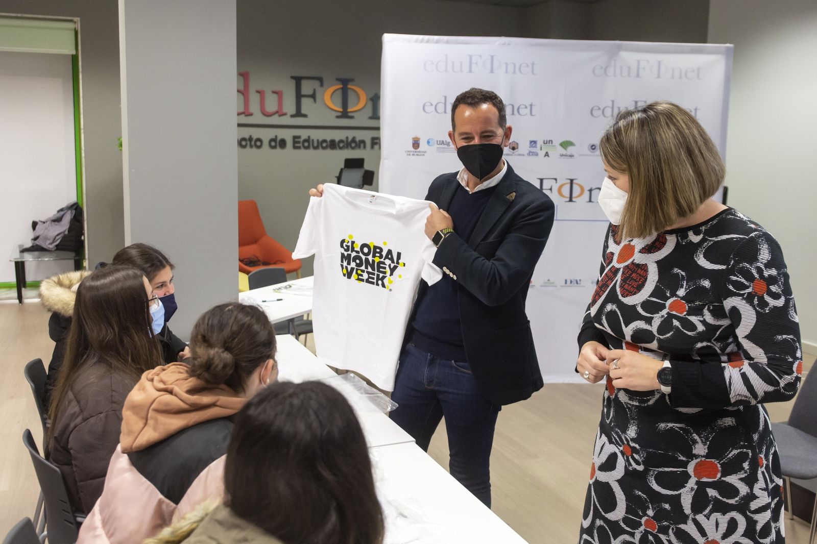 Ciclo de cine económico y financiero de Edufinet (Unicaja) Ciclo de cine económico y financiero de Edufinet (Unicaja)