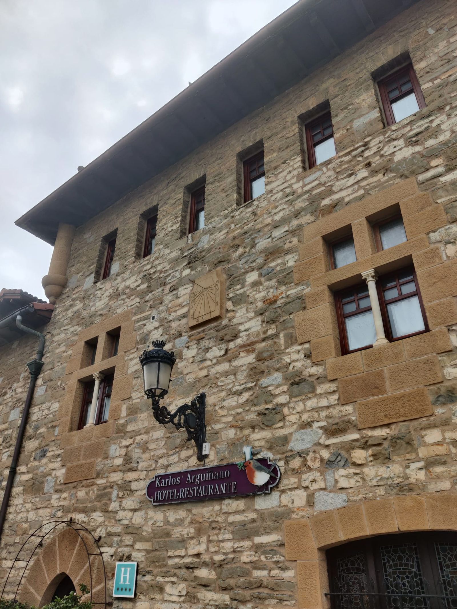 Casona de las Meninas en Riocorvo Casona de las Meninas en Riocorvo