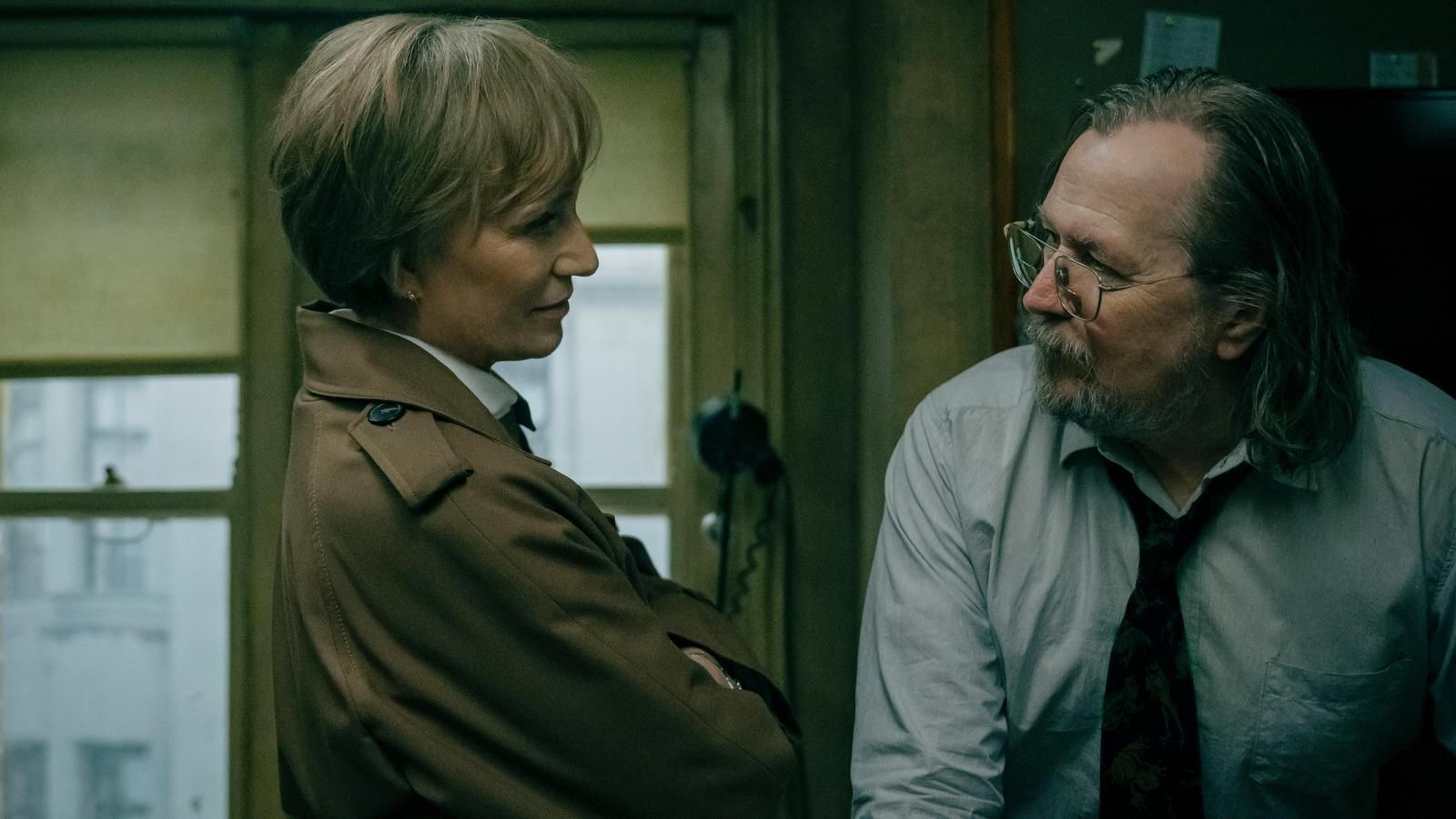 Kristin Scott-Thomas i Gary Oldman a 'Slow horses' Kristin Scott-Thomas i Gary Oldman a 'Slow horses'