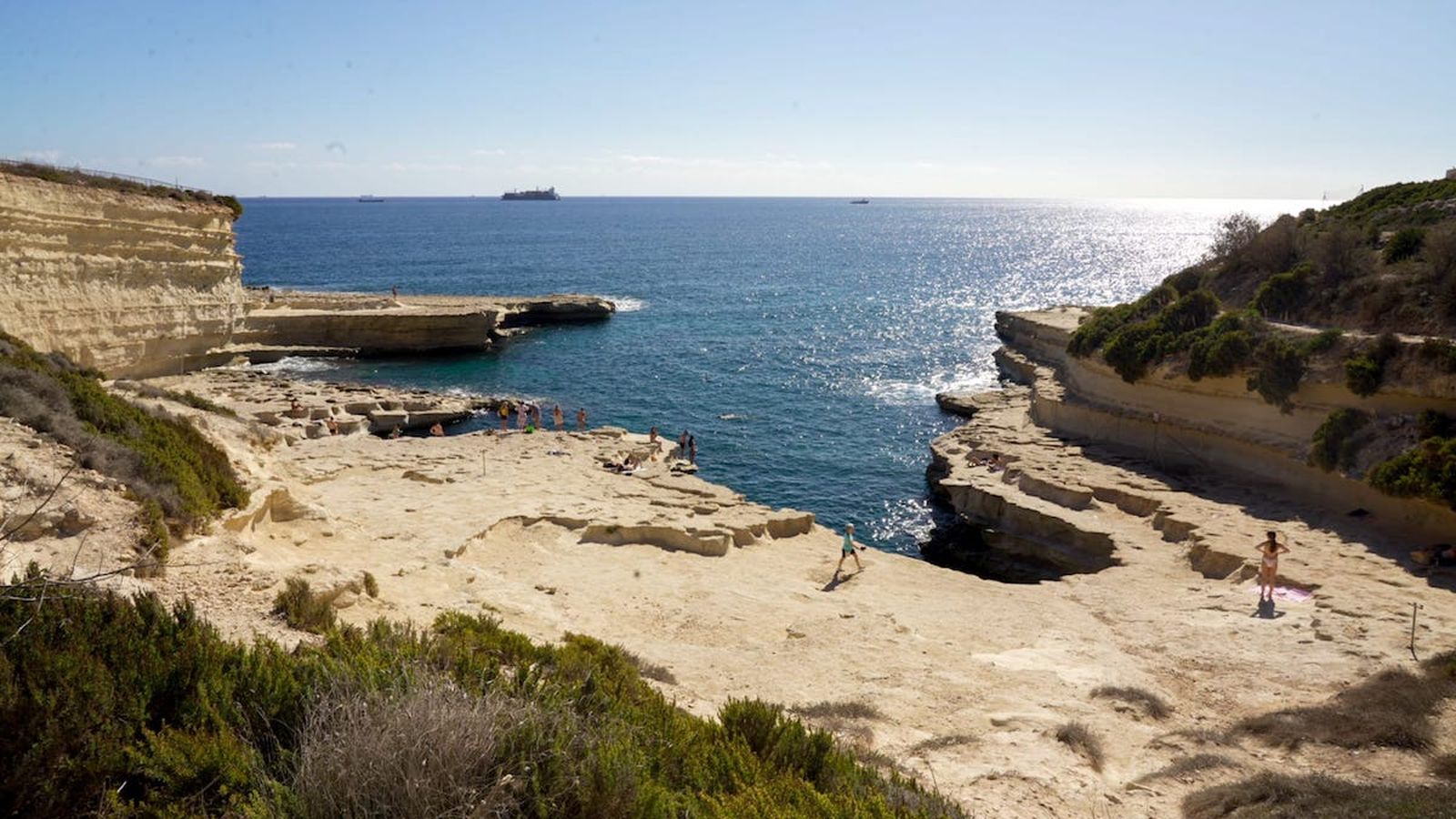 malta-piscina-san-pedro.jpg malta-piscina-san-pedro.jpg