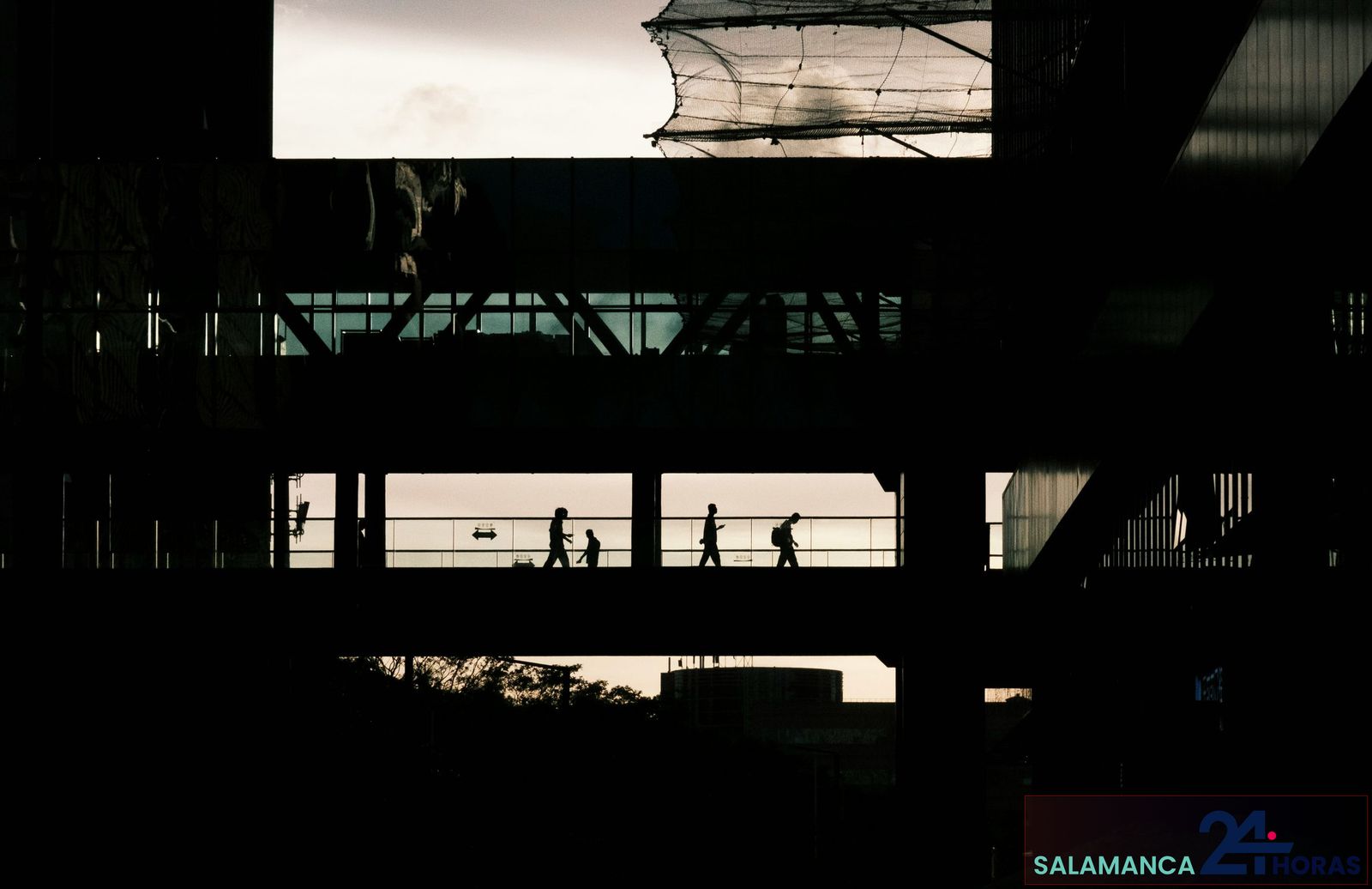 yue-wu-l8cx2b5ZeO0-unsplash